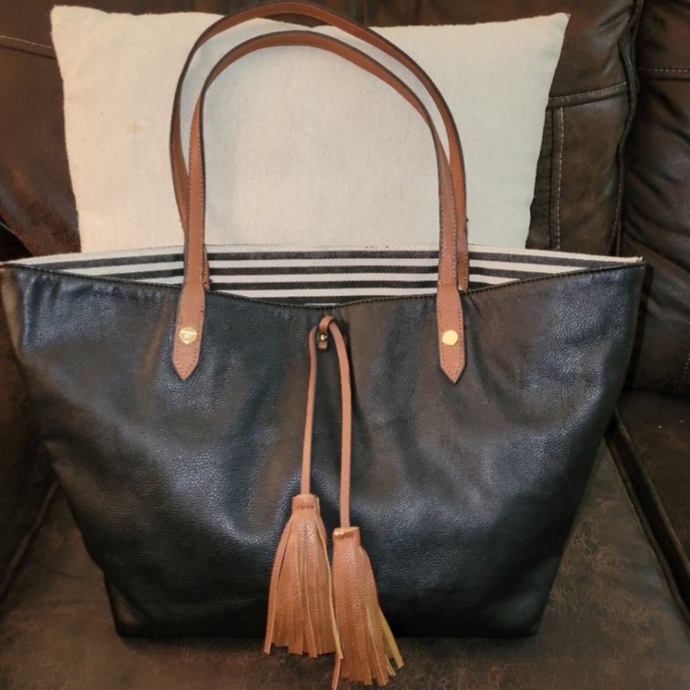 Madden Girl Tote